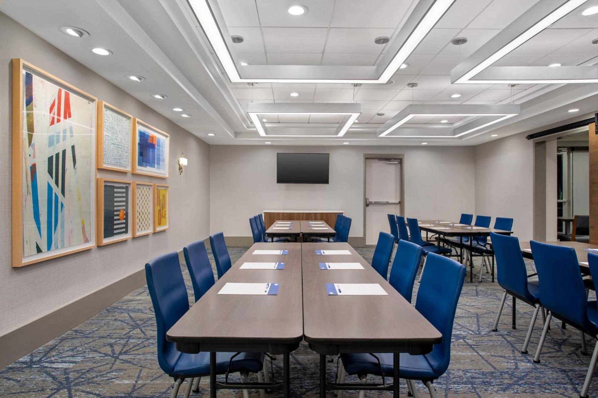 Holiday Inn Express Hotel & Suites Terre Haute By Ihg Eksteriør billede