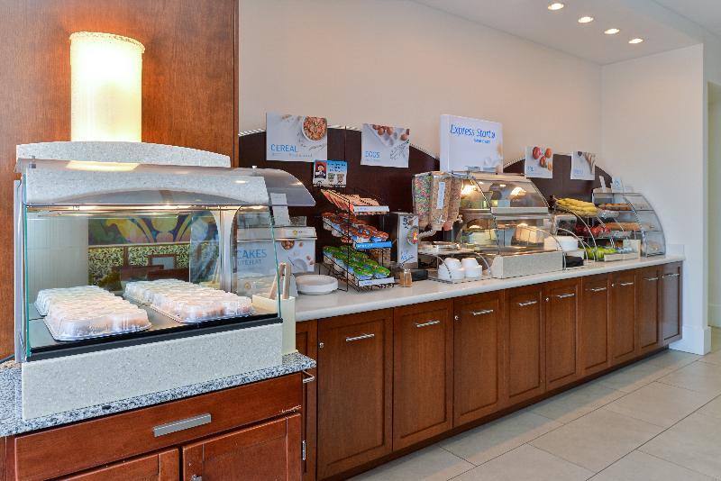 Holiday Inn Express Hotel & Suites Terre Haute By Ihg Eksteriør billede